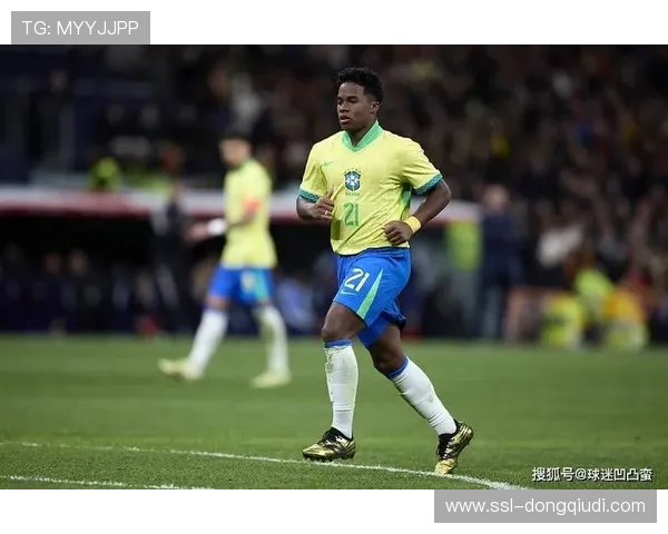 恩德里克长途奔袭单刀破门，展现爆发力