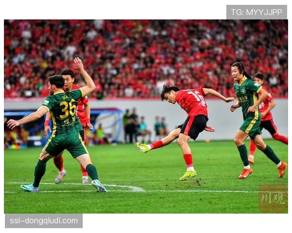 成都蓉城热身赛2胜3负,四后卫体系磨合期阵痛明显 成都蓉城热身赛2胜3负,四后卫体系磨合期阵痛明显